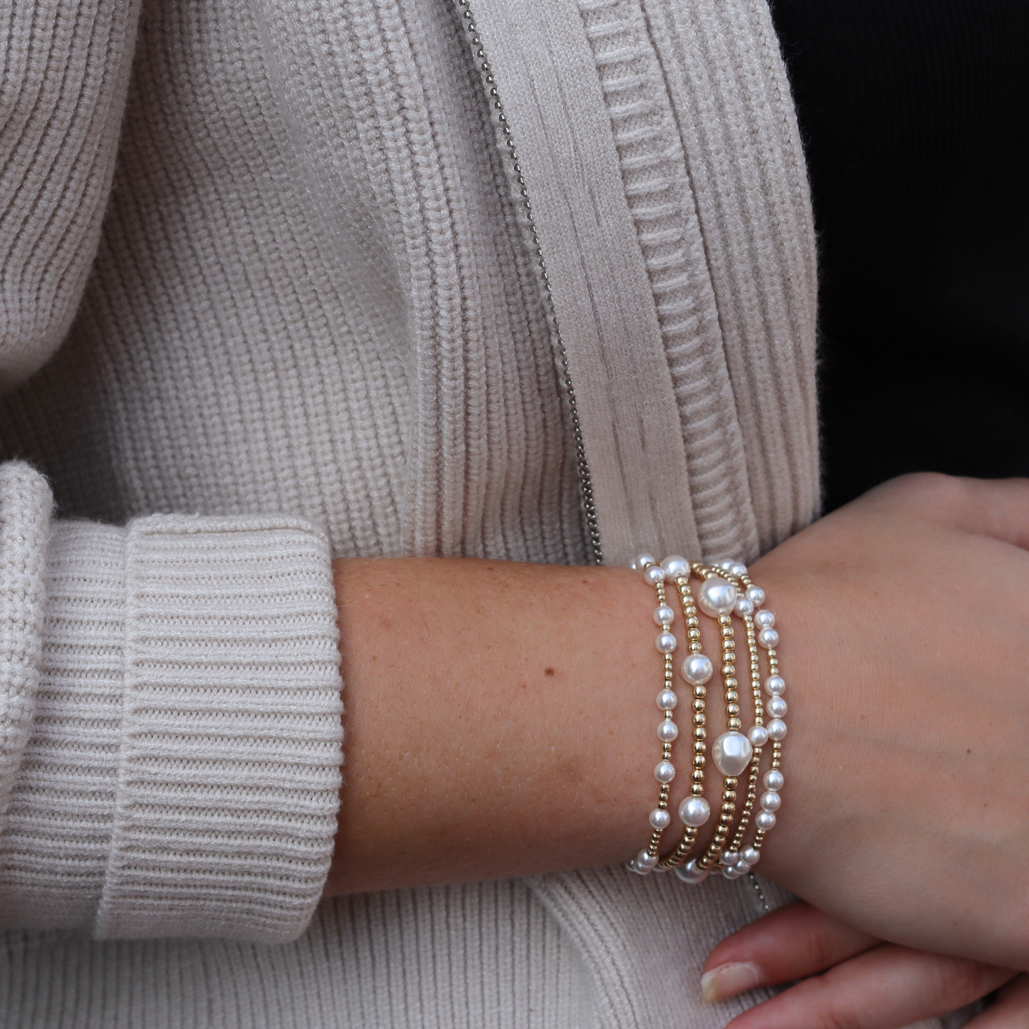 CLASSIC 3mm Gold, 6mm Pearl