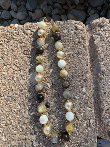 The Neutral By Nature Essential Necklace