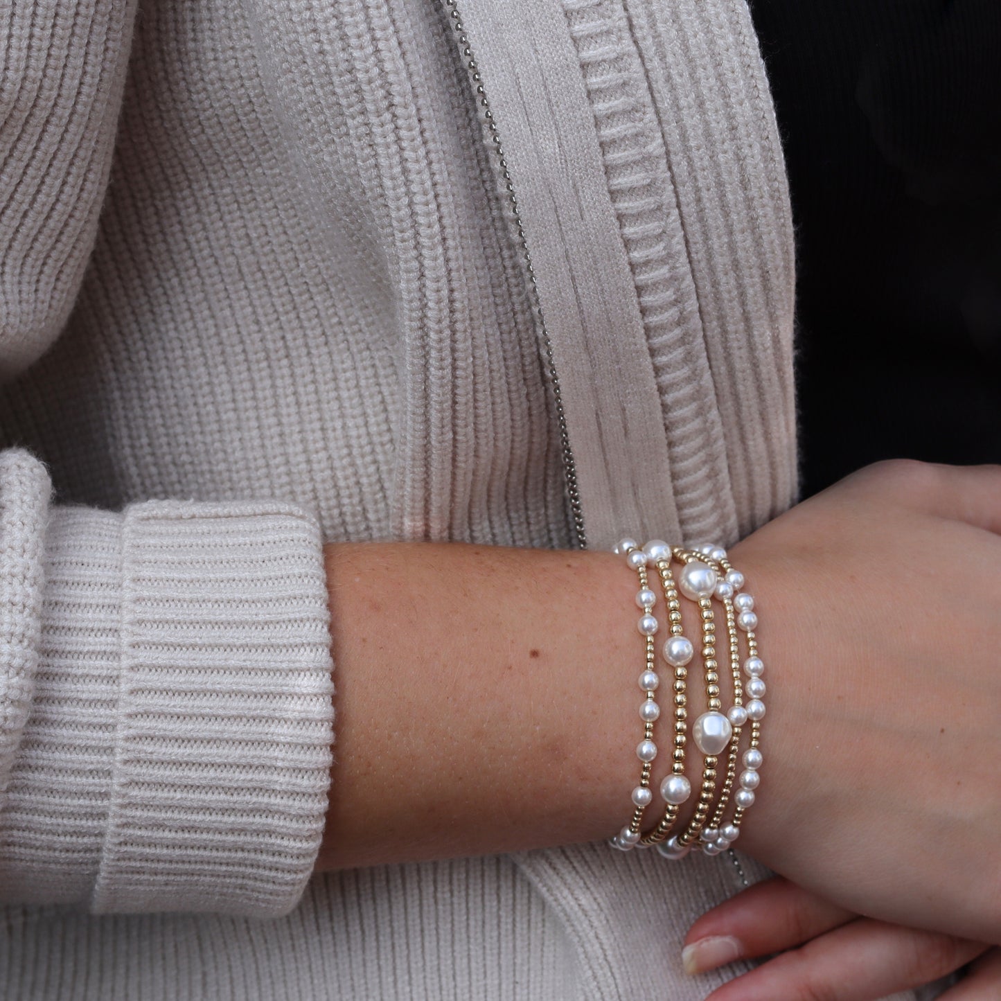 CLASSIC 3mm Gold, 6mm Pearl