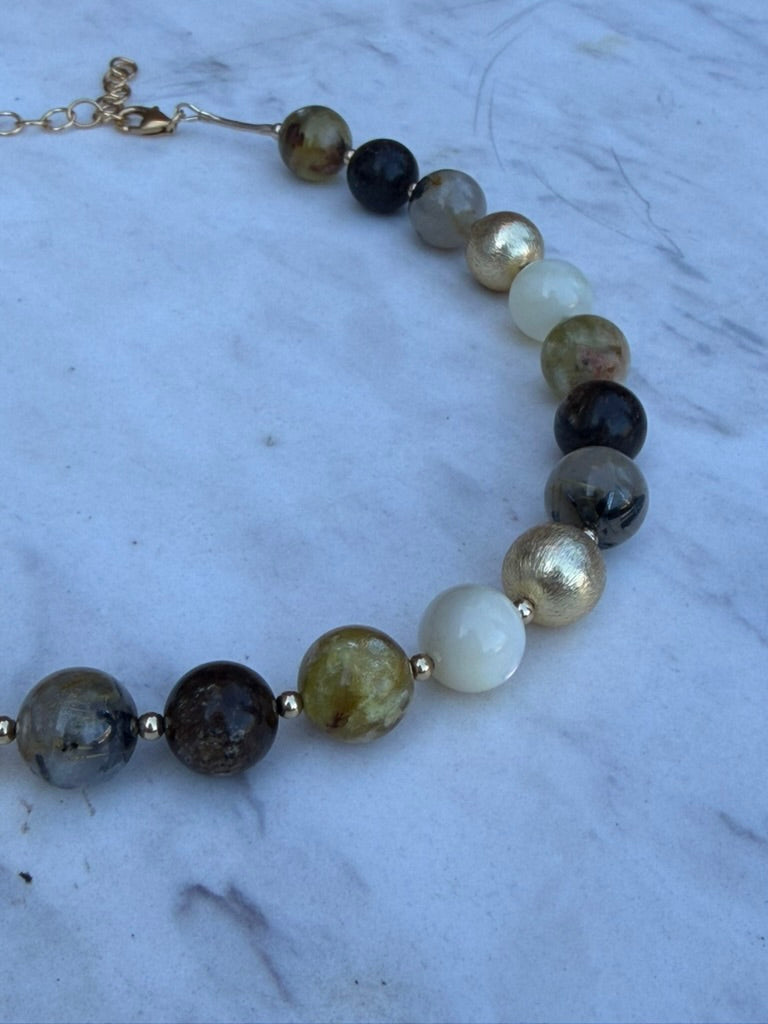 The Neutral By Nature Essential Necklace